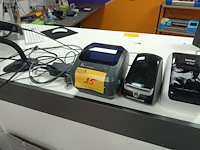 Lot 25 - labelprinters en scanner. 4 stuks