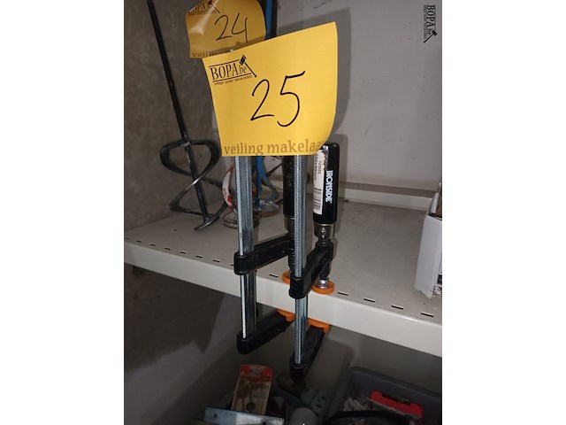 Lot 25 - lijmklemmen ironside. 2 stuks - afbeelding 2 van  3
