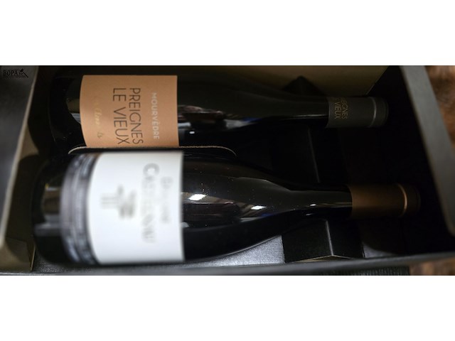 Lot 25 - lot wijn flessen en tubes 9 stuks - afbeelding 2 van  7