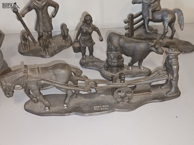 Lot 25 - miniatuur figuren in tin. 6 stuks - afbeelding 4 van  6