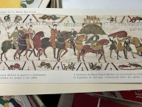 Lot 25 - opvouwbare accordeon-reproductie tapisserie - afbeelding 3 van  4