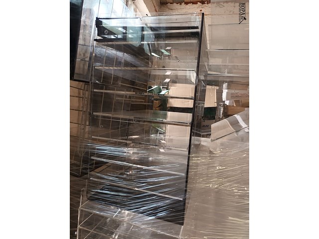 Lot 25 - plexi sorteertorens. 1 pallet - afbeelding 2 van  5