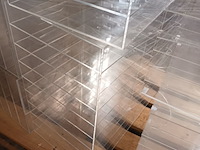 Lot 25 - plexi sorteertorens. 1 pallet - afbeelding 4 van  5