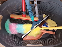 Lot 25 - poetsmateriaal. 8 stuks - afbeelding 3 van  3