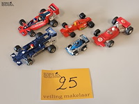 Lot 25 - rally auto’s op schaal. 5 stuks - afbeelding 1 van  9