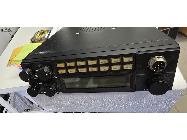 Lot 25 - rci-2950 10 m mobile tranceiver - afbeelding 4 van  4