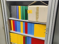 Lot 25 - ringmappen - afbeelding 1 van  3