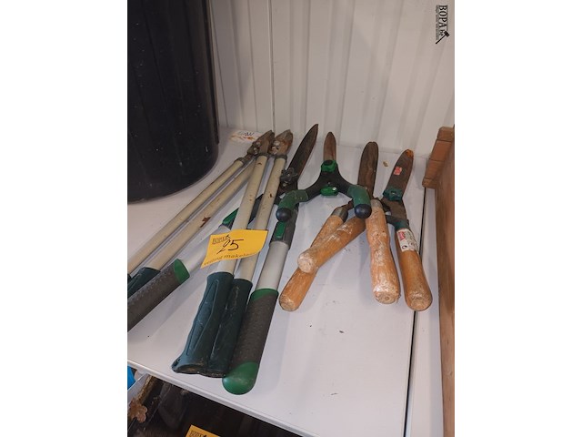 Lot 25 - tuinscharen. 6 stuks - afbeelding 3 van  3