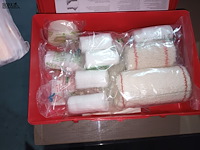 Lot 25 - verbanddoos gevuld - afbeelding 3 van  3