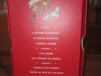 Lot 25 - verzamelbox tintin videocassettes - afbeelding 4 van  4