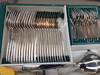 Lot 25 - vintage bestekkoffer - afbeelding 4 van  7