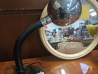 Lot 25 - vintage lampen en spiegel. 3 stuks - afbeelding 3 van  5