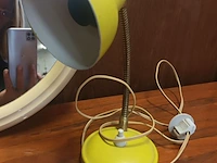 Lot 25 - vintage lampen en spiegel. 3 stuks - afbeelding 4 van  5