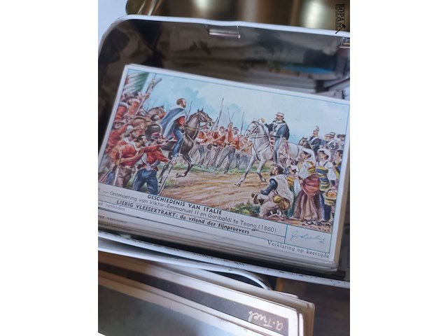 Lot 25 - vintage verzamel prentjes. 3 doosjes - afbeelding 2 van  4