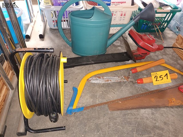 Lot 251 - gereedschap - afbeelding 2 van  4