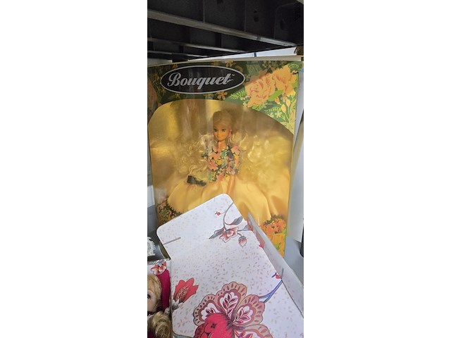 Lot 251 - lot diverse antieke en porseleinen poppen - afbeelding 7 van  7