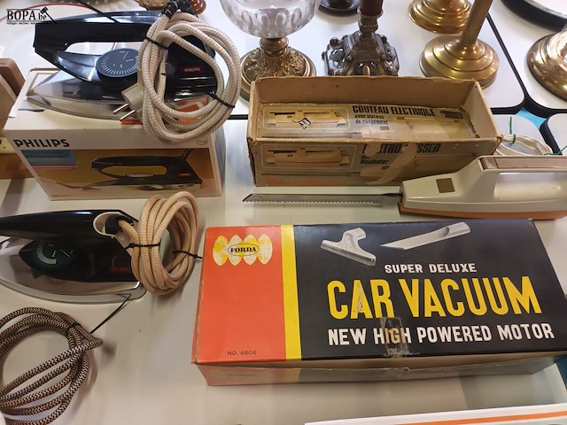 Lot 251 - retro keukengerei. 19 stuks - afbeelding 3 van  8