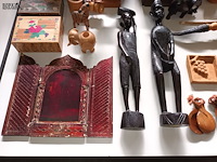 Lot 252 - houten decoratie. 42 stuks - afbeelding 4 van  7