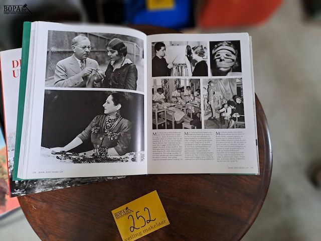 Lot 252 - lot prachtige fotoboeken 19e - 20e e - afbeelding 3 van  3