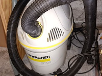 Lot 252 - stofzuiger kärcher 2111 - afbeelding 1 van  4