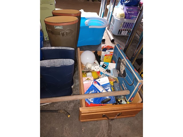 Lot 253 - gereedschap en doe-het-zelf materiaal - afbeelding 3 van  4