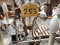 Lot 253 - koperen luster met kristal - afbeelding 1 van  3
