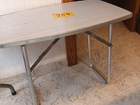 Lot 254 - kampeertafeltje - afbeelding 2 van  4