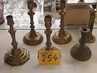 Lot 254 - kandelaars in koper. 6 stuks - afbeelding 1 van  3