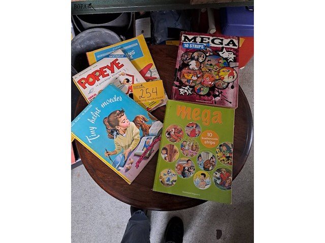 Lot 254 - lot kinderboeken (tiny, popeye, strips) - afbeelding 1 van  1