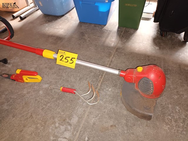 Lot 255 - gereedschap wolf garten. 3 stuks - afbeelding 1 van  3