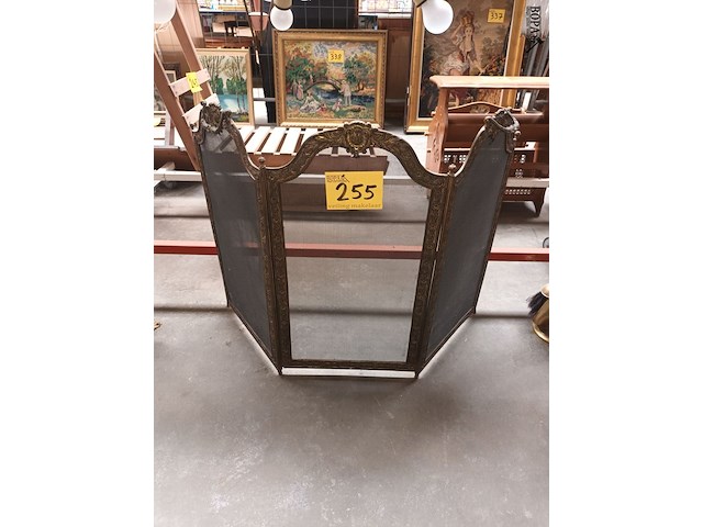 Lot 255 - haardscherm in koper - afbeelding 1 van  3