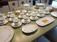 Lot 255 - koffieservies villeroy - afbeelding 2 van  6