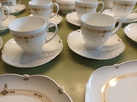 Lot 255 - koffieservies villeroy - afbeelding 4 van  6