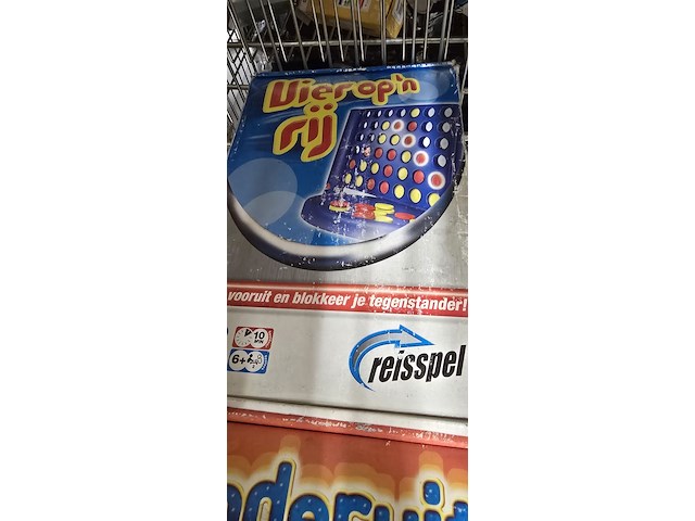 Lot 255 - reis gezelschapsspelen 4 stuks - afbeelding 4 van  5