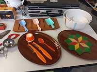 Lot 255 - retro decoratie en huisraad. 70 stuks - afbeelding 5 van  9