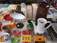 Lot 255 - retro decoratie en huisraad. 70 stuks - afbeelding 7 van  9