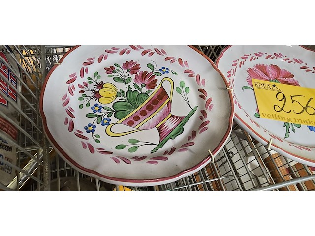 Lot 256 - sierborden 3 stuks - afbeelding 2 van  3