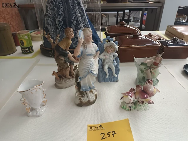 Lot 257 - diverse decoratie. 6 stuks - afbeelding 2 van  4