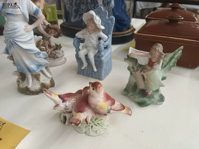 Lot 257 - diverse decoratie. 6 stuks - afbeelding 3 van  4