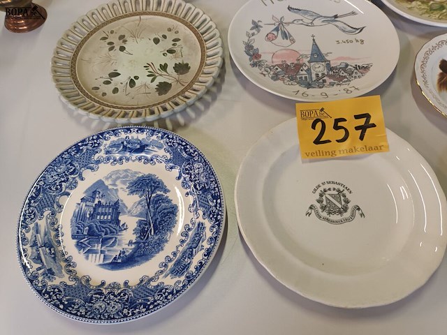 Lot 257 - sierborden. 12 stuks - afbeelding 4 van  5
