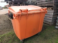Lot 257 - zalmroze afvalcontainer op wielen - afbeelding 3 van  3