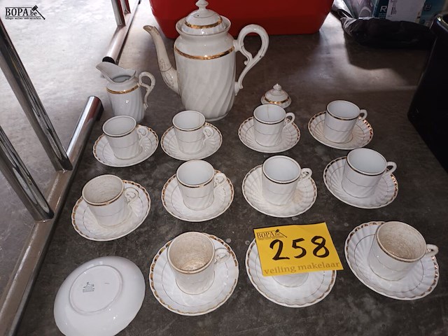 Lot 258 - koffieservies. 25 stuks - afbeelding 1 van  4