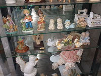 Lot 258 - porseleinen beeldjes. 35 stuks - afbeelding 4 van  6