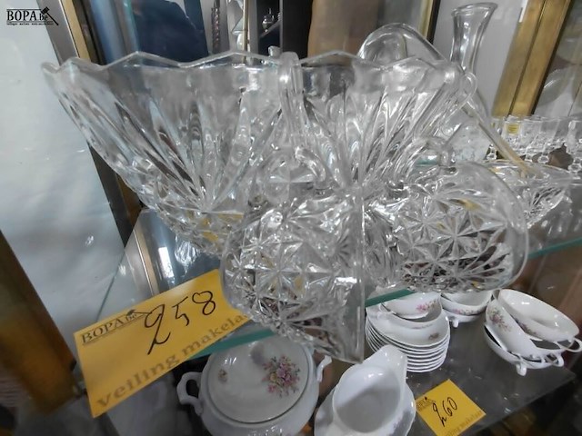 Lot 258 - punchbowl met 9 hangend tasjes en lepel - afbeelding 6 van  6