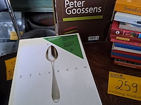 Lot 259 - lot kookboeken (sos piet, j. meus, p. goossens, de zilveren - afbeelding 3 van  3
