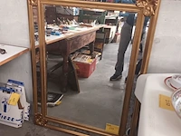 Lot 259 - spiegel in vergulde lijst