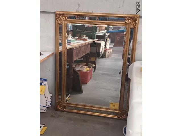 Lot 259 - spiegel in vergulde lijst - afbeelding 5 van  5
