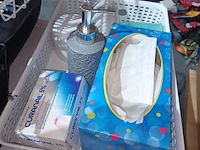 Lot 26 - badkamer benodigdheden - afbeelding 5 van  5