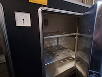 Lot 26 - barfrigo - 3 deurs op gas - mancave - afbeelding 2 van  4