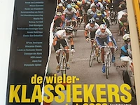 Lot 26 - boeken wielrennen. 2 stuks - afbeelding 5 van  7